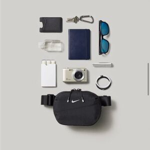 Nike Aura Crossbody Bag